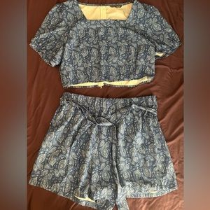Bandana print blue two piece crop set with tie belt on shorts & zipper back top
